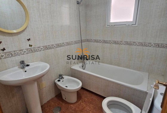 Apartamento · Reventa - Torrevieja · Alicante · España