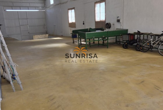 Local comercial · Reventa - Orihuela · La Aparecida · Alicante · España