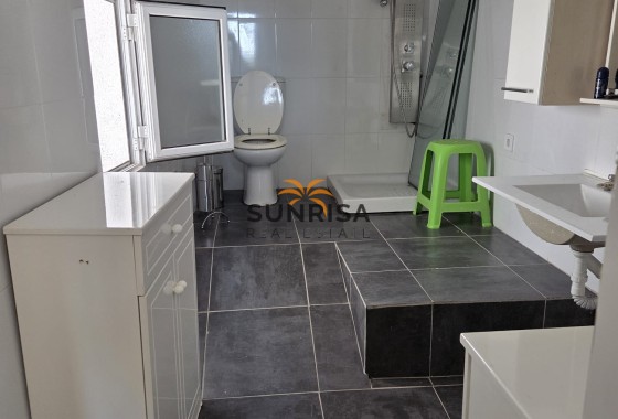Local comercial · Reventa - Orihuela · La Aparecida · Alicante · España