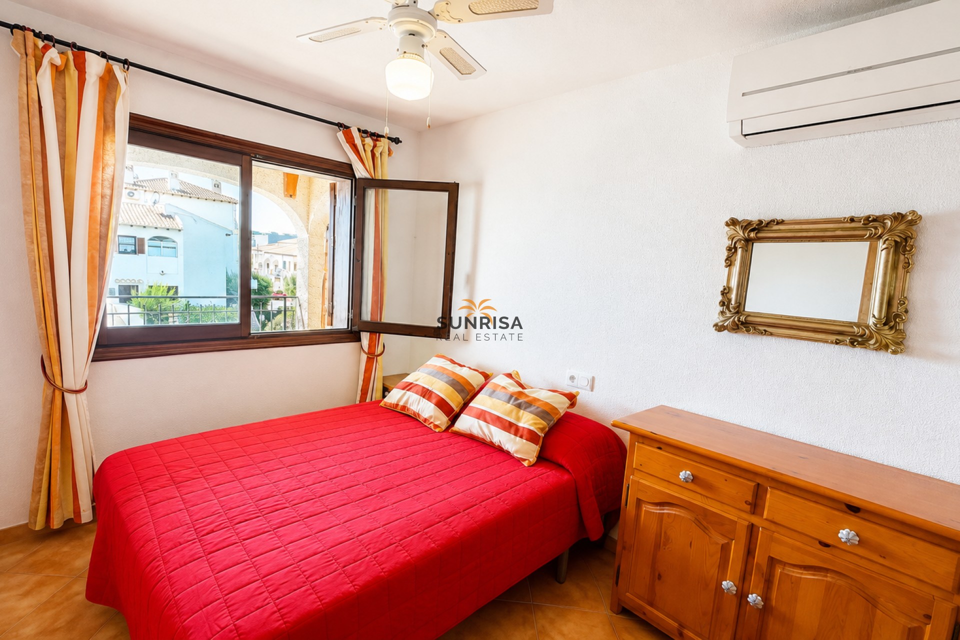 Resale - Apartment - Orihuela Costa