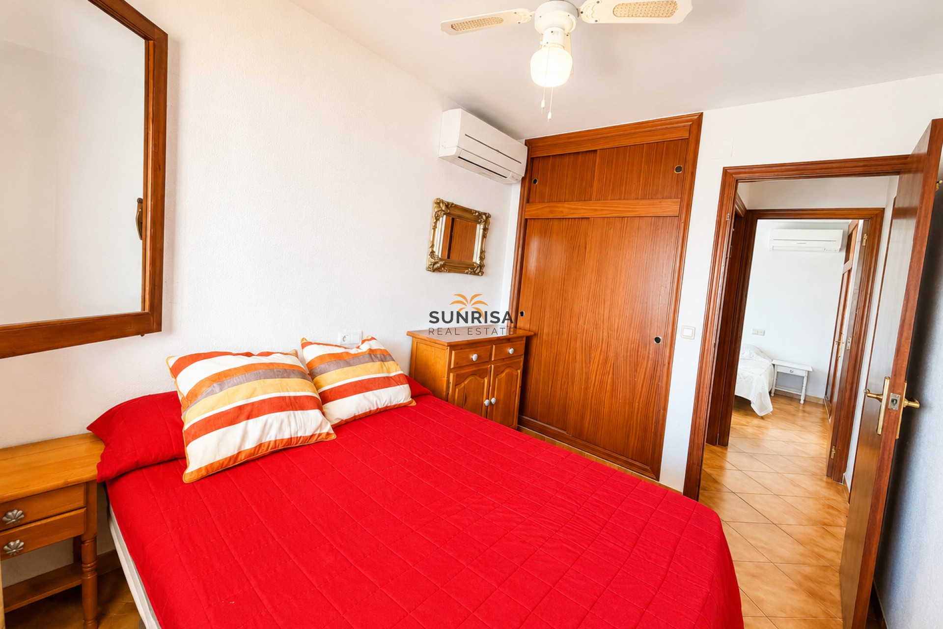 Resale - Apartment - Orihuela Costa