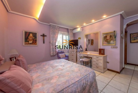 Villa · Resale - Torrevieja · La Mata · Alicante · Spain