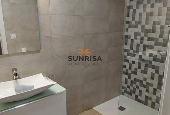 Appartement · Revente - Torrevieja · Playa del Acequión · Alicante · Espagne