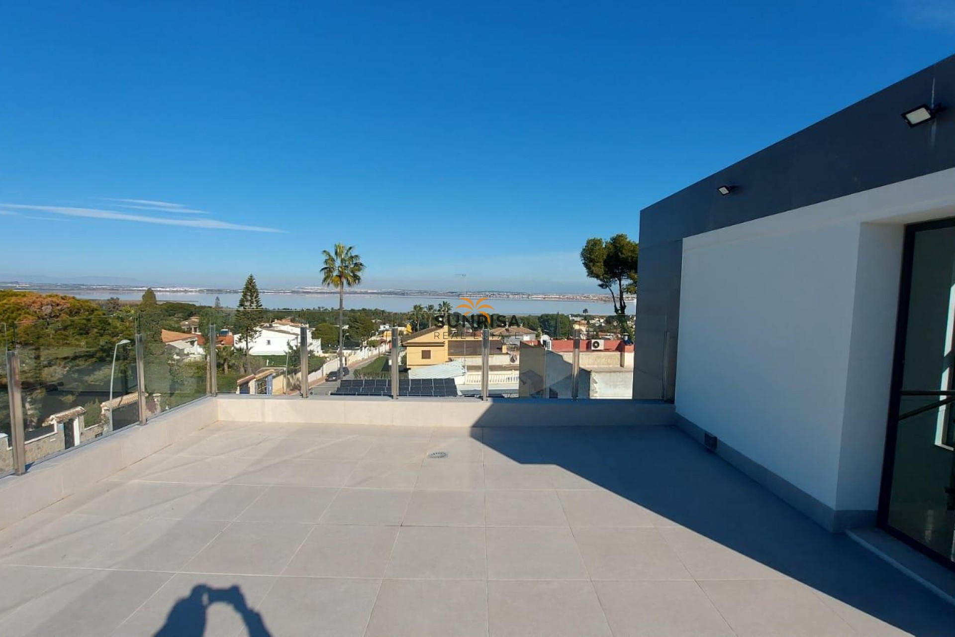 Resale - House - Torrevieja