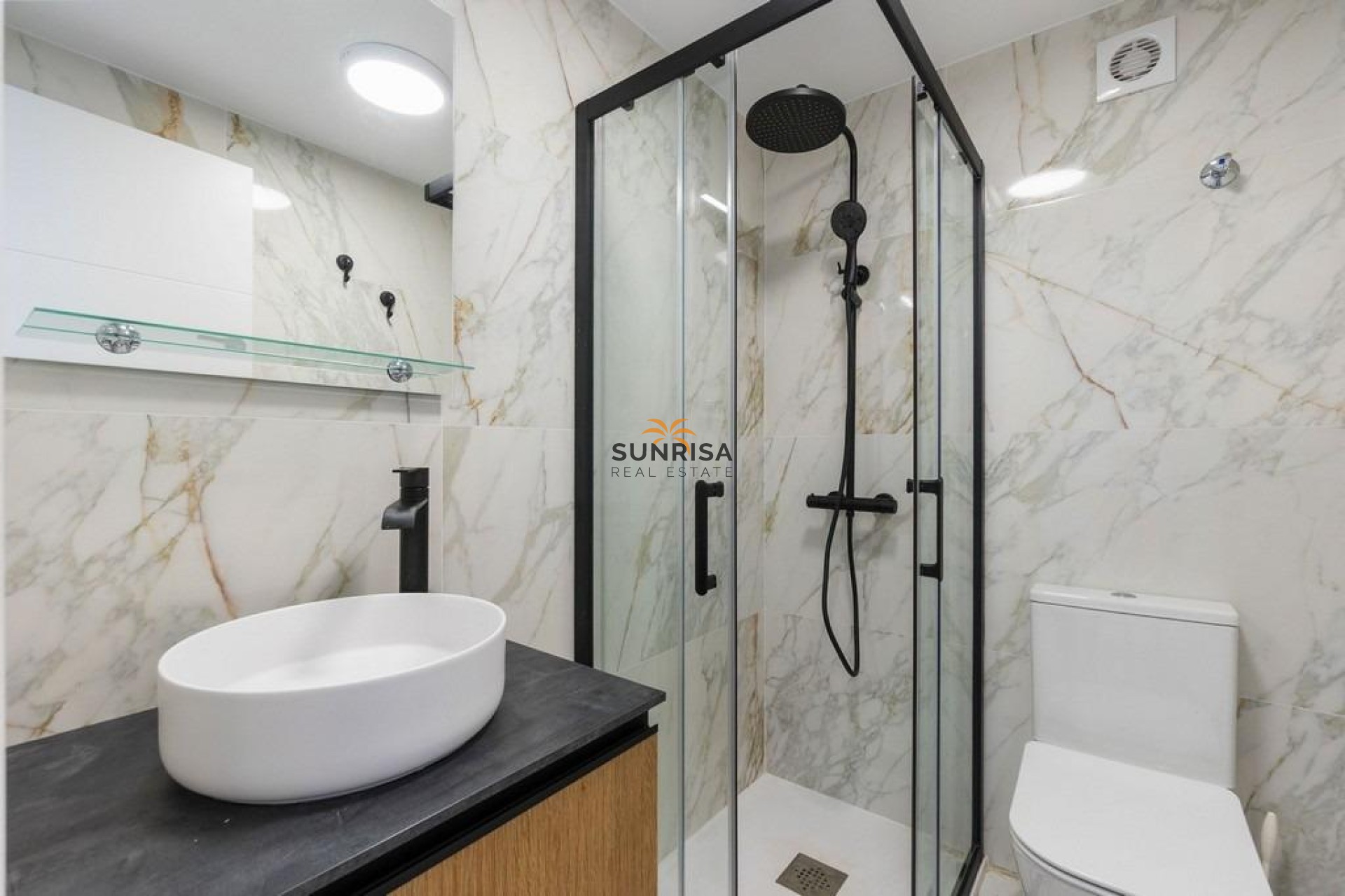 Resale - Apartment - Torrevieja