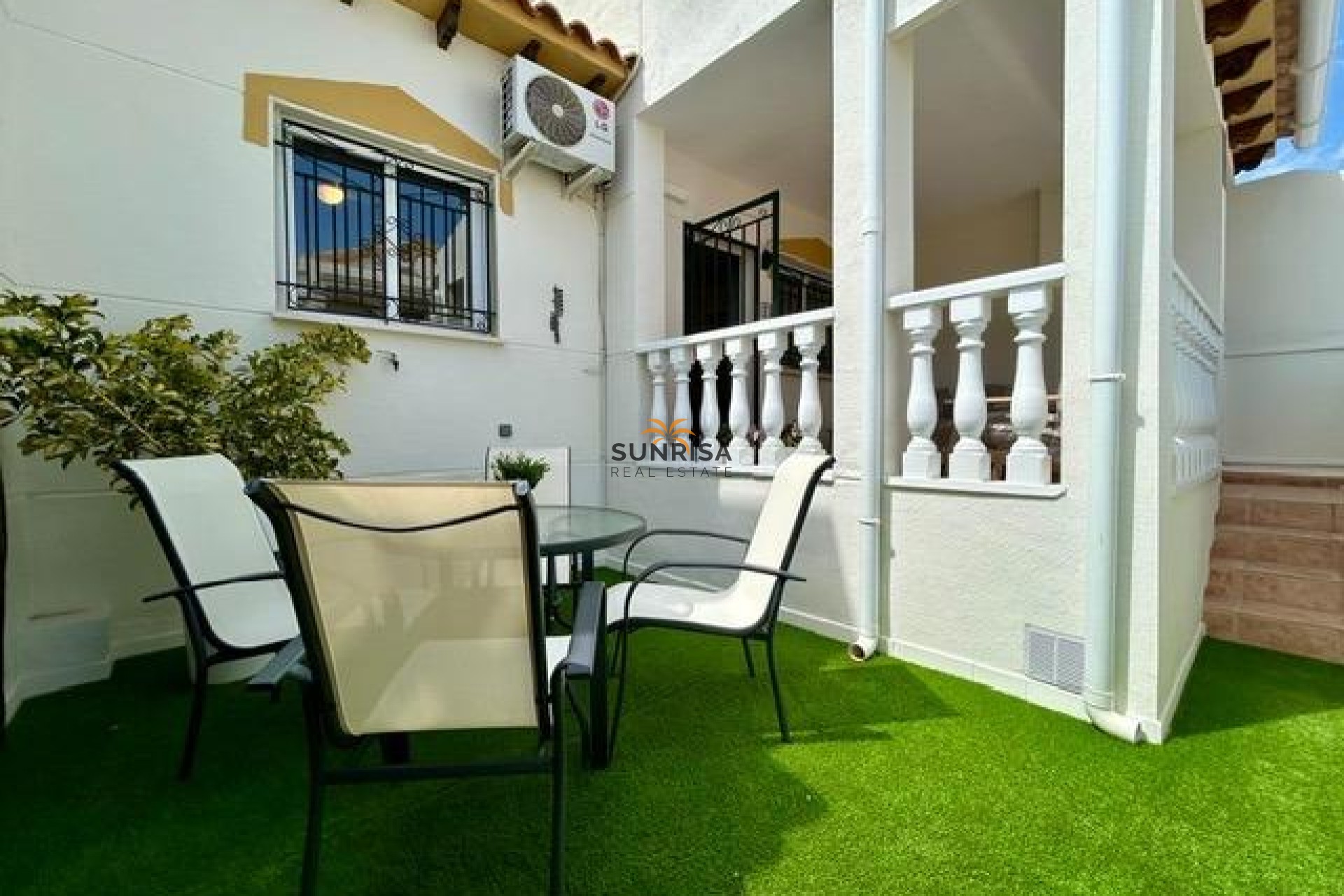Herverkoop - Herenhuis - Orihuela Costa
