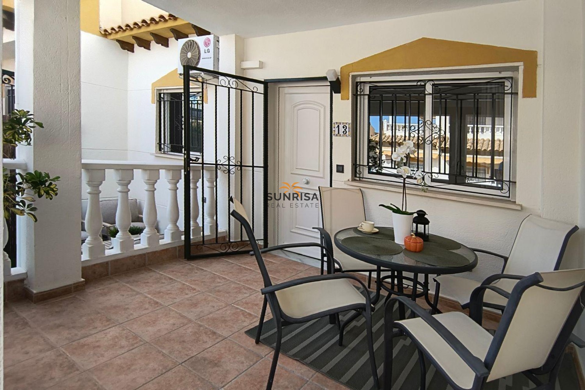 Herverkoop - Herenhuis - Orihuela Costa