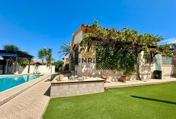 Villa · Revente - Orihuela Costa · Aguamarina · Alicante · Espagne