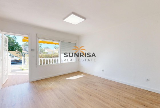 Bungalow · Revente - Orihuela Costa · Villamartín - Las Filipinas · Alicante · Espagne