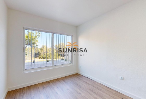 Bungalow · Revente - Orihuela Costa · Villamartín - Las Filipinas · Alicante · Espagne