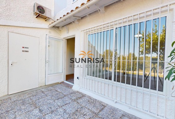 Bungalow · Revente - Orihuela Costa · Villamartín - Las Filipinas · Alicante · Espagne