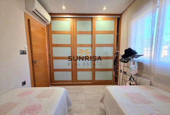 Villa · Revente - Dehesa de Campoamor · Alicante · Espagne