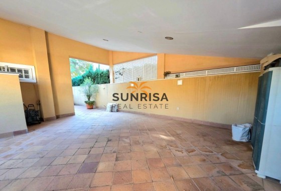 Villa · Revente - Dehesa de Campoamor · Alicante · Espagne