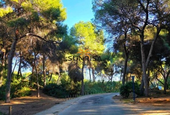 Villa · Revente - Dehesa de Campoamor · Alicante · Espagne