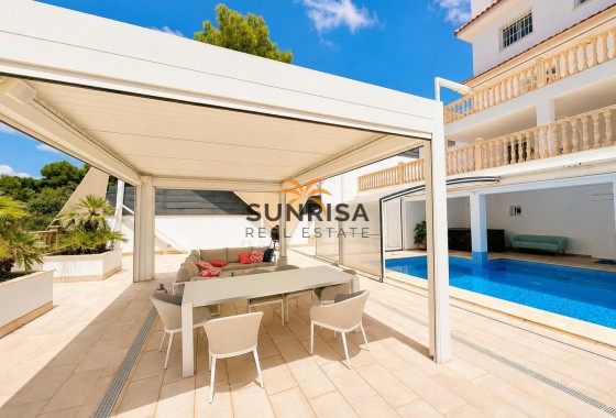 Villa · Revente - Dehesa de Campoamor · Alicante · Espagne