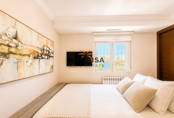 Villa · Revente - Dehesa de Campoamor · Alicante · Espagne