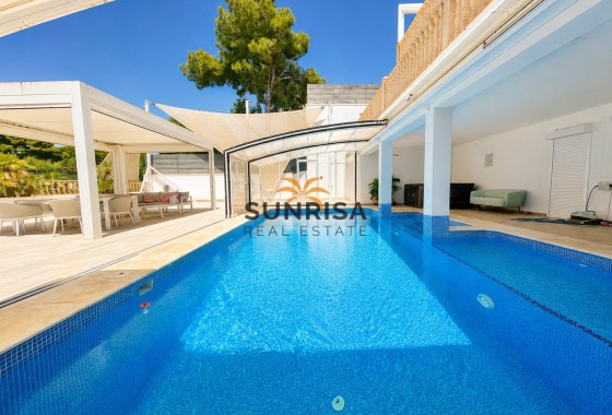 Villa · Revente - Dehesa de Campoamor · Alicante · Espagne