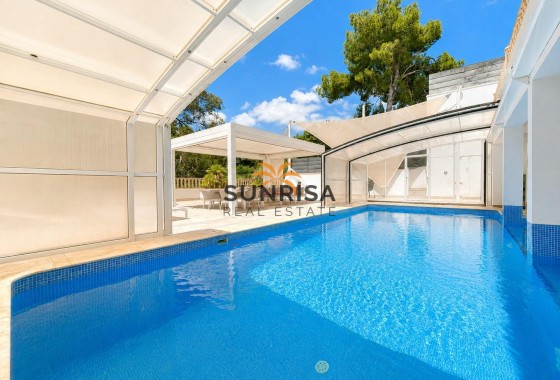 Villa · Revente - Dehesa de Campoamor · Alicante · Espagne