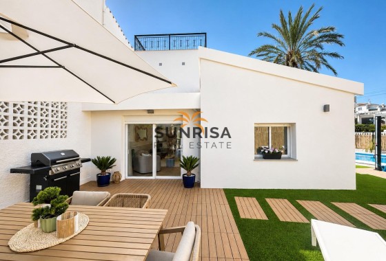 Maison jumelée · Revente - Orihuela Costa · Punta Prima · Alicante · Espagne