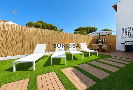 Maison jumelée · Revente - Orihuela Costa · Punta Prima · Alicante · Espagne