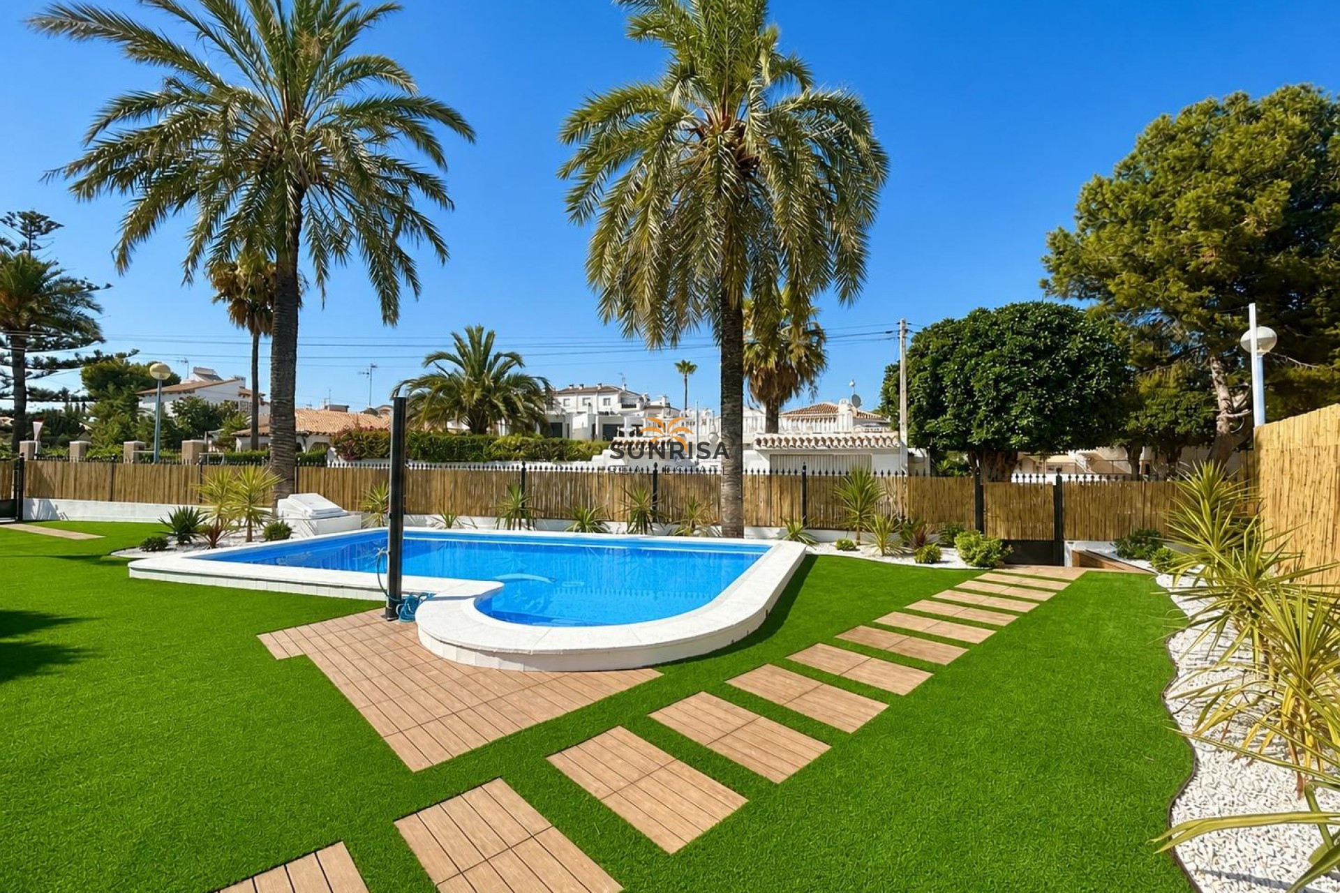 Resale - Semi-detached house - Orihuela Costa