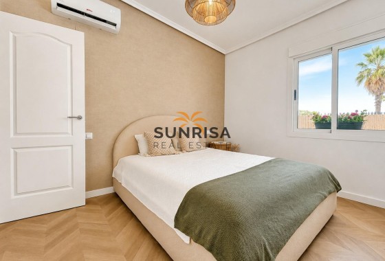 Maison jumelée · Revente - Orihuela Costa · Punta Prima · Alicante · Espagne