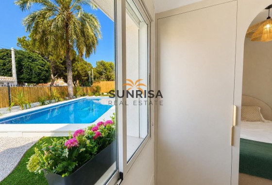 Maison jumelée · Revente - Orihuela Costa · Punta Prima · Alicante · Espagne