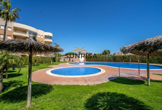 Appartement · Herverkoop - Dehesa de Campoamor · Alicante · Spanje