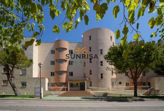 Appartement · Herverkoop - Dehesa de Campoamor · Alicante · Spanje