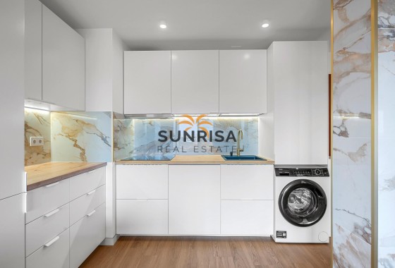 Appartement · Revente - Torrevieja · Punta Prima · Alicante · Espagne