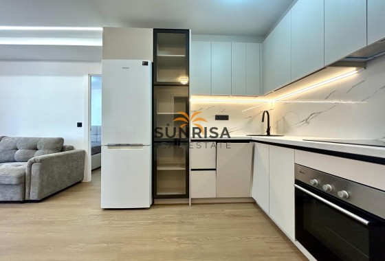 Apartamento · Reventa - Torrevieja · Punta Prima · Alicante · España