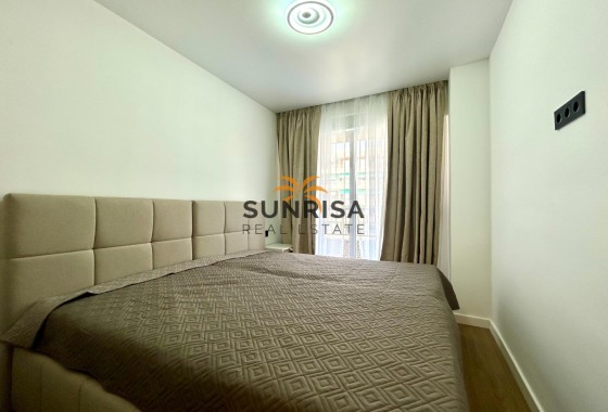 Apartamento · Reventa - Torrevieja · Punta Prima · Alicante · España