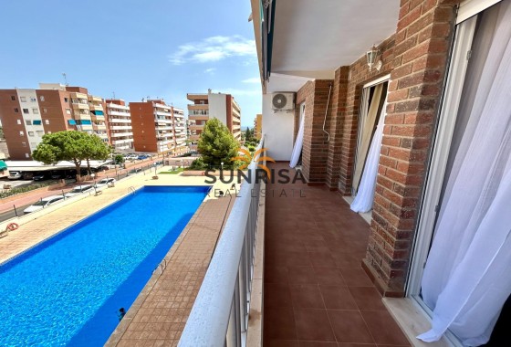 Apartamento · Reventa - Torrevieja · Punta Prima · Alicante · España
