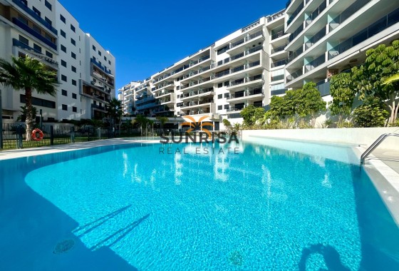 Apartamento · Reventa - Dehesa de Campoamor · Alicante · España