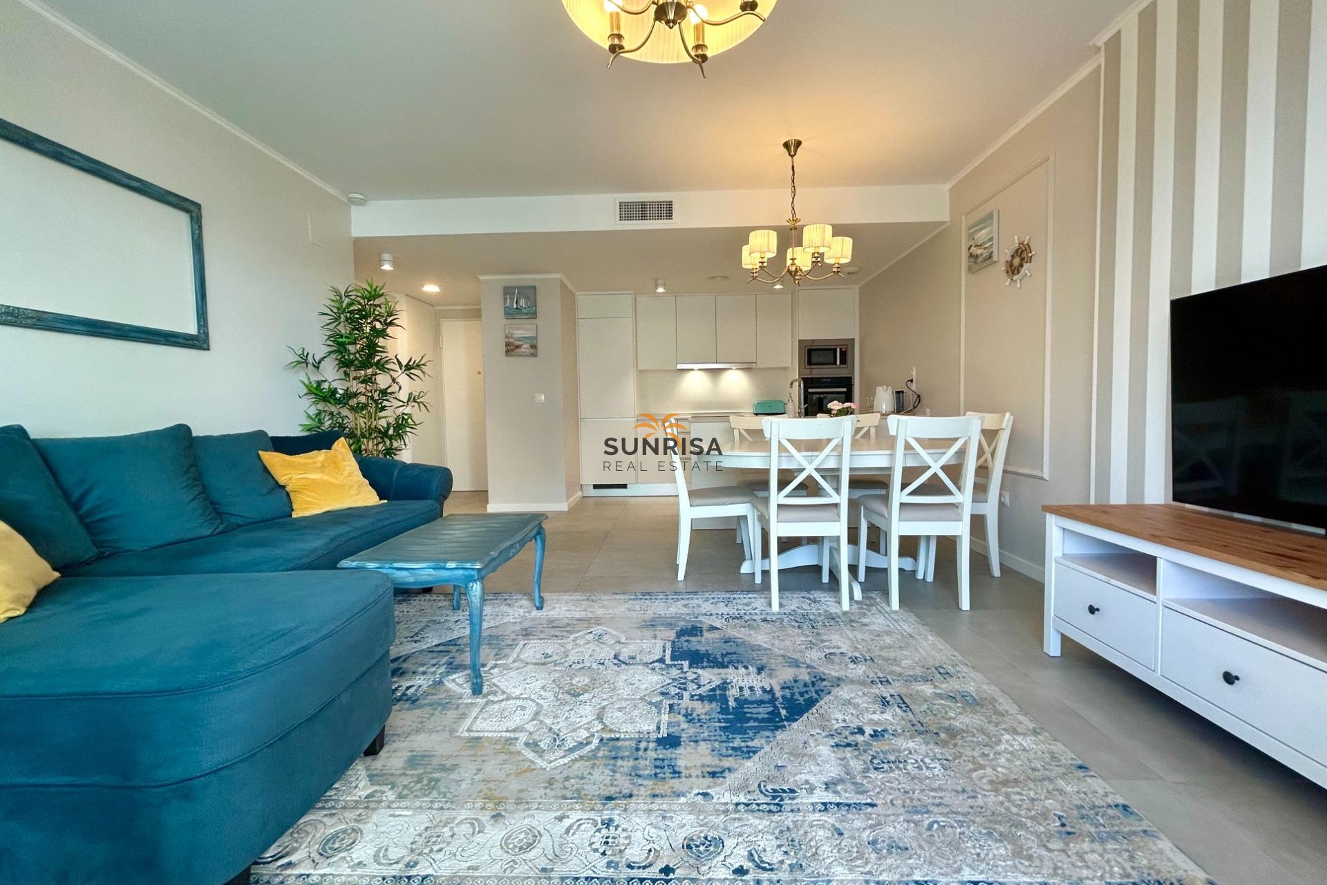 Resale - Apartment - Dehesa de Campoamor
