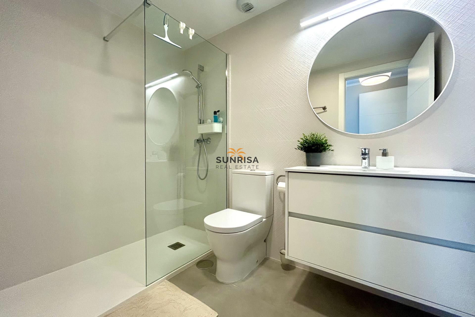 Resale - Apartment - Dehesa de Campoamor