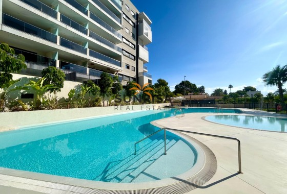 Apartamento · Reventa - Dehesa de Campoamor · Alicante · España
