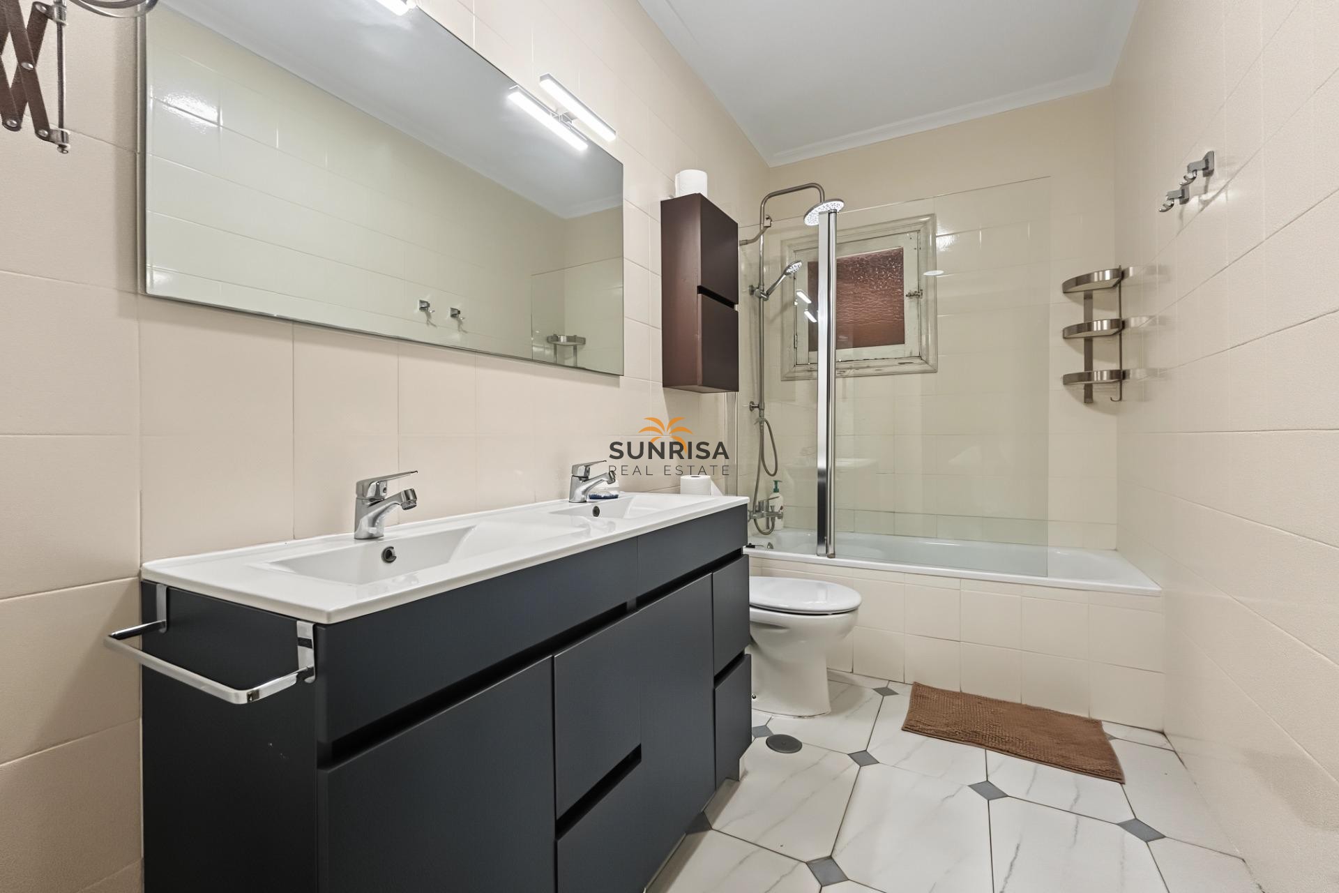Revente - Villa - Orihuela Costa