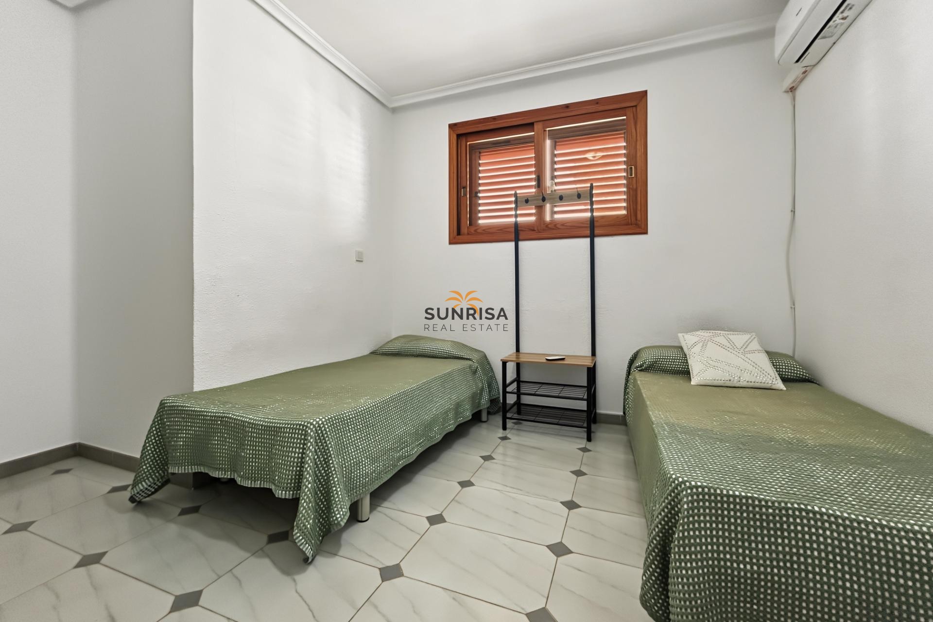 Revente - Villa - Orihuela Costa