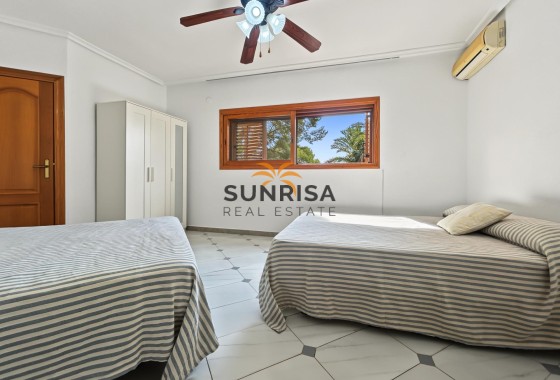 Villa · Revente - Orihuela Costa · Campoamor · Alicante · Espagne