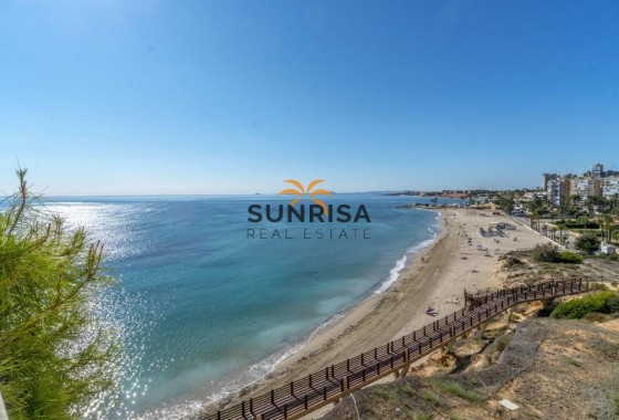 Villa · Revente - Orihuela Costa · Campoamor · Alicante · Espagne