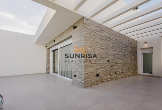 Villa · Revente - Algorfa · Campo de Golf - Algorfa · Alicante · Espagne
