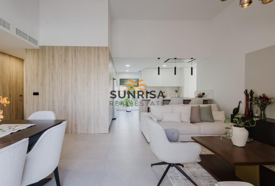 Villa · Revente - Algorfa · Campo de Golf - Algorfa · Alicante · Espagne