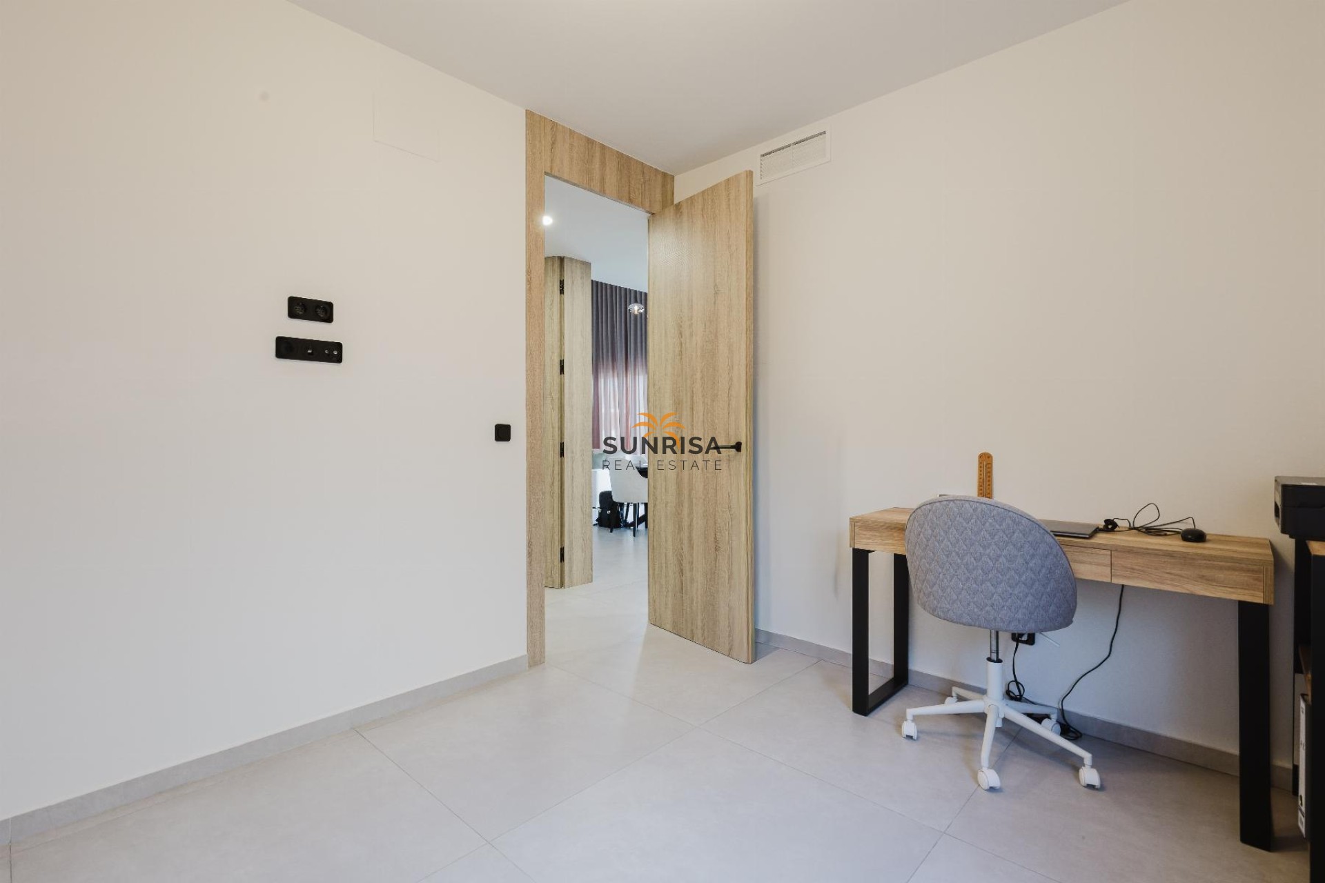 Resale - Villa - Algorfa