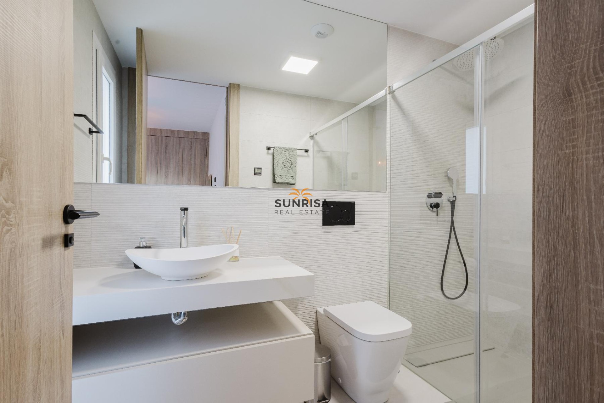 Resale - Villa - Algorfa