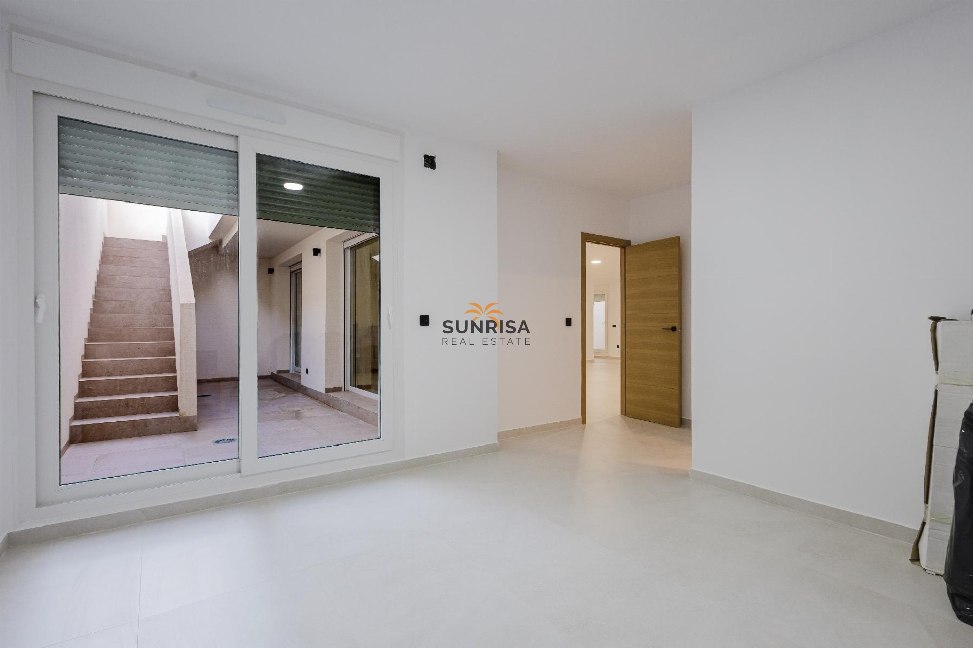 Resale - Villa - Algorfa