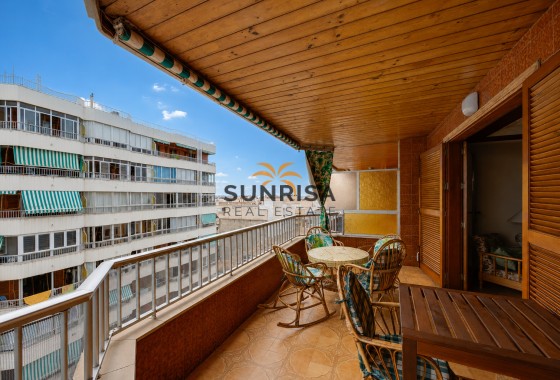 Appartement · Revente - Torrevieja · Playa del Acequión · Alicante · Espagne