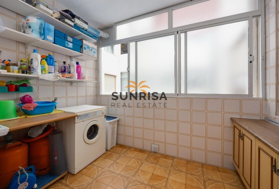 Appartement · Revente - Torrevieja · Playa del Acequión · Alicante · Espagne