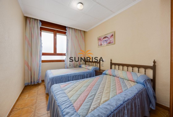 Appartement · Revente - Torrevieja · Playa del Acequión · Alicante · Espagne