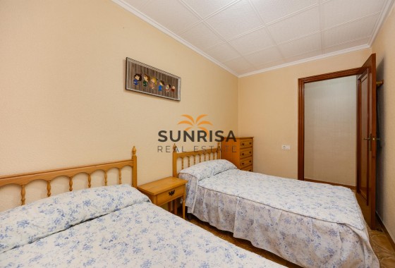 Appartement · Revente - Torrevieja · Playa del Acequión · Alicante · Espagne
